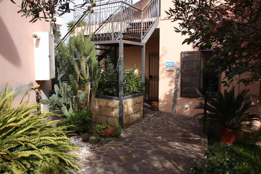 קטנזארו B&B Villa Giglio מראה חיצוני תמונה